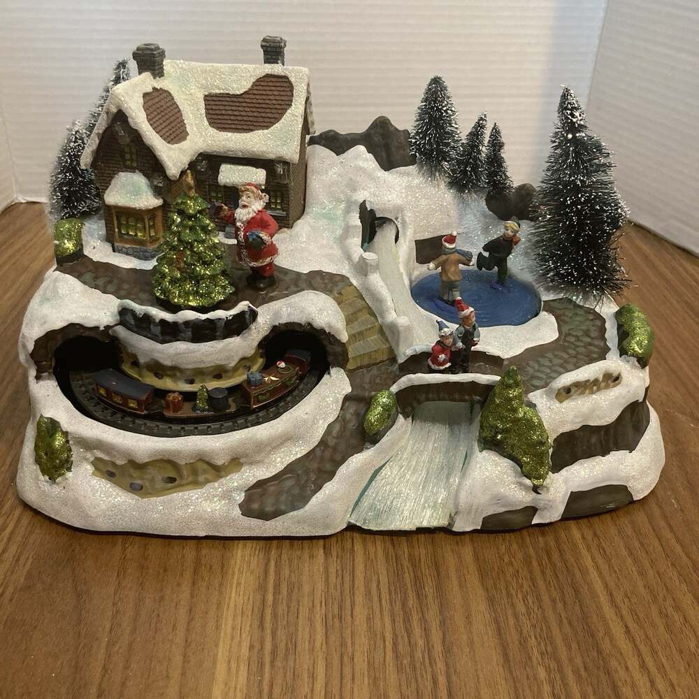 Avon Winter Wonderland Fiber Optic Village Rotating Train/Skaters 2011 Holiday
